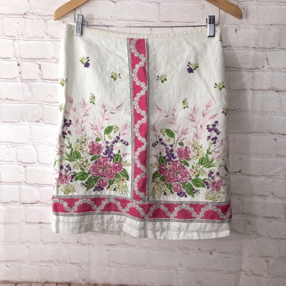 - Ann Taylor LOFT Skirt Linen Floral Skirt